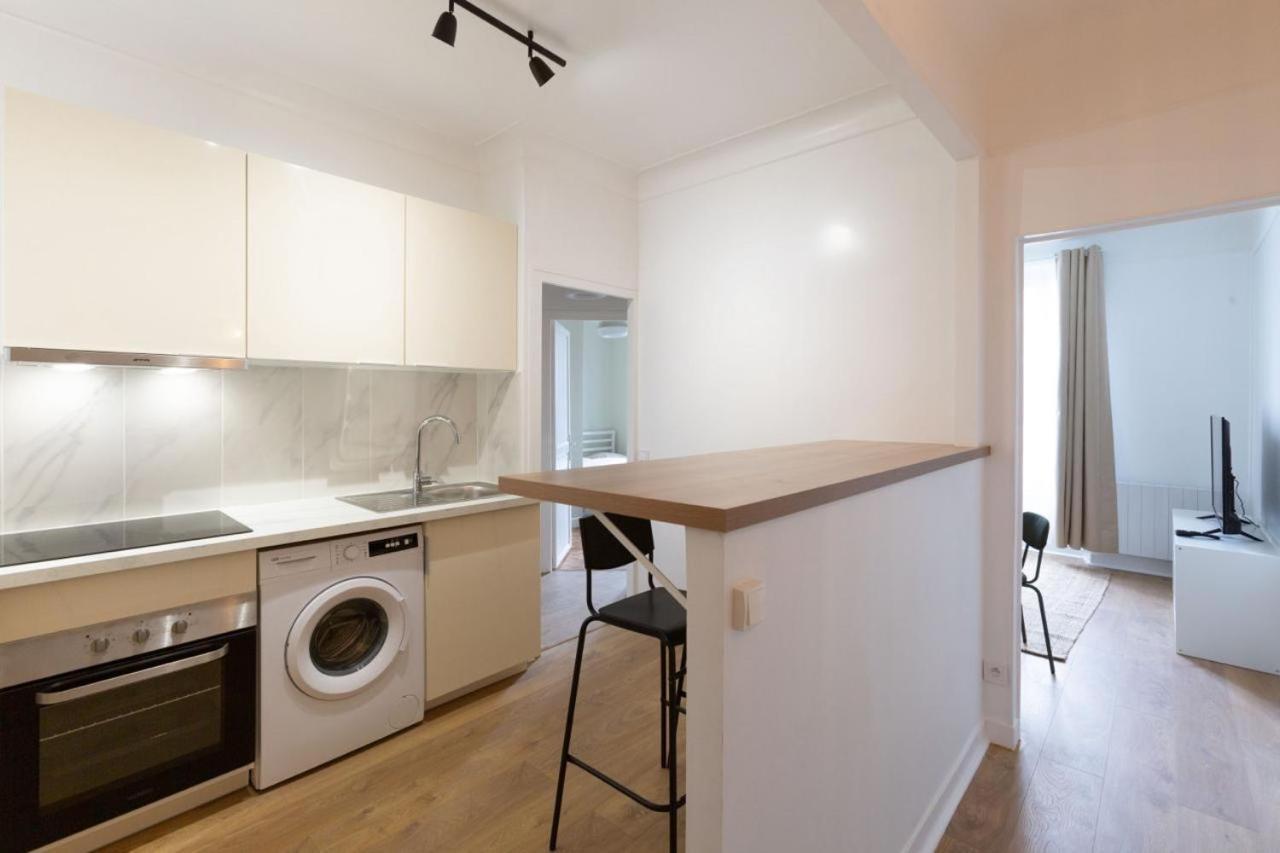Appartement 3 Pieces - Proche Rer Et Centre Ville คอร์เบล-เอซองส์ ภายนอก รูปภาพ