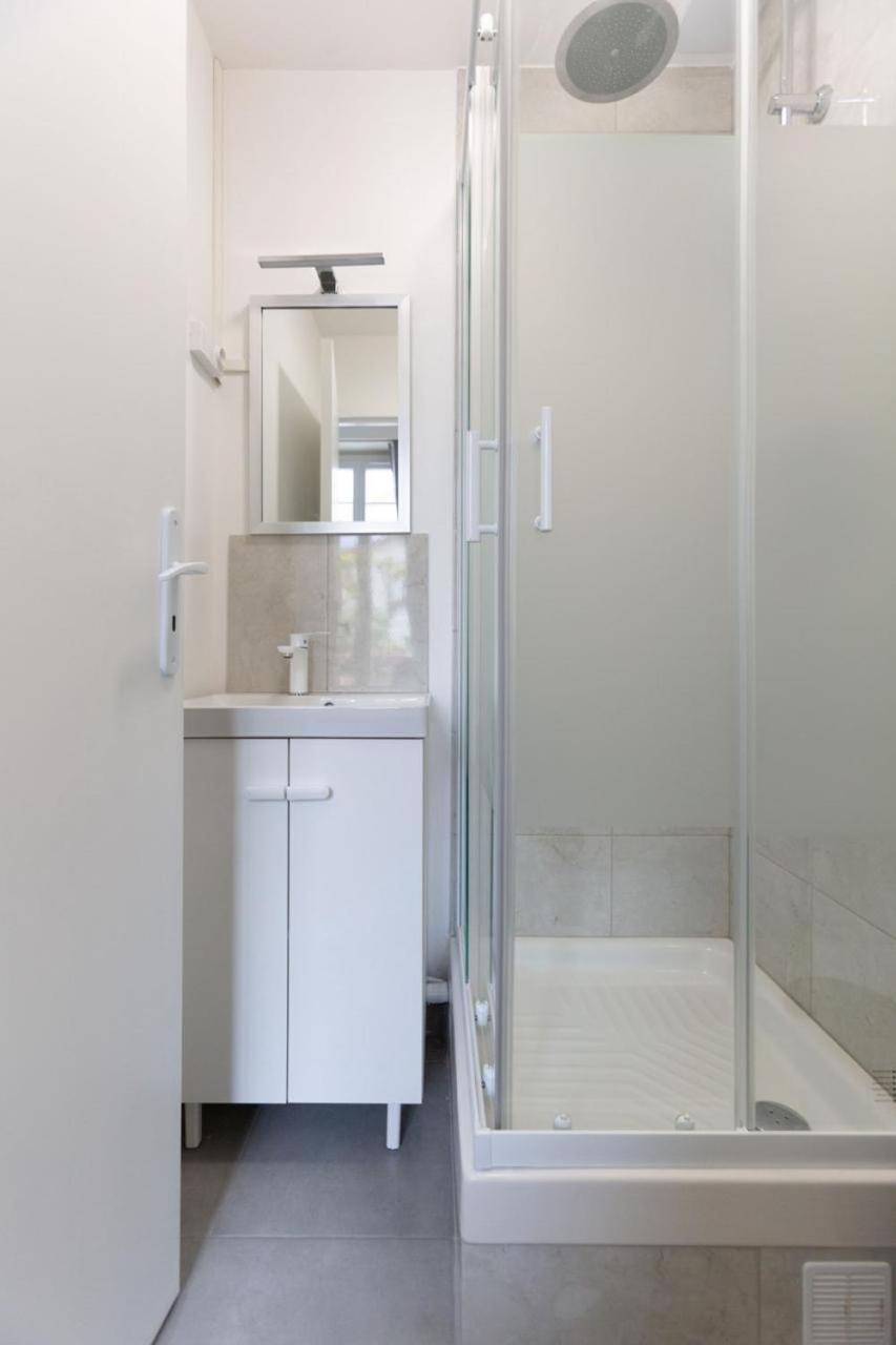 Appartement 3 Pieces - Proche Rer Et Centre Ville คอร์เบล-เอซองส์ ภายนอก รูปภาพ